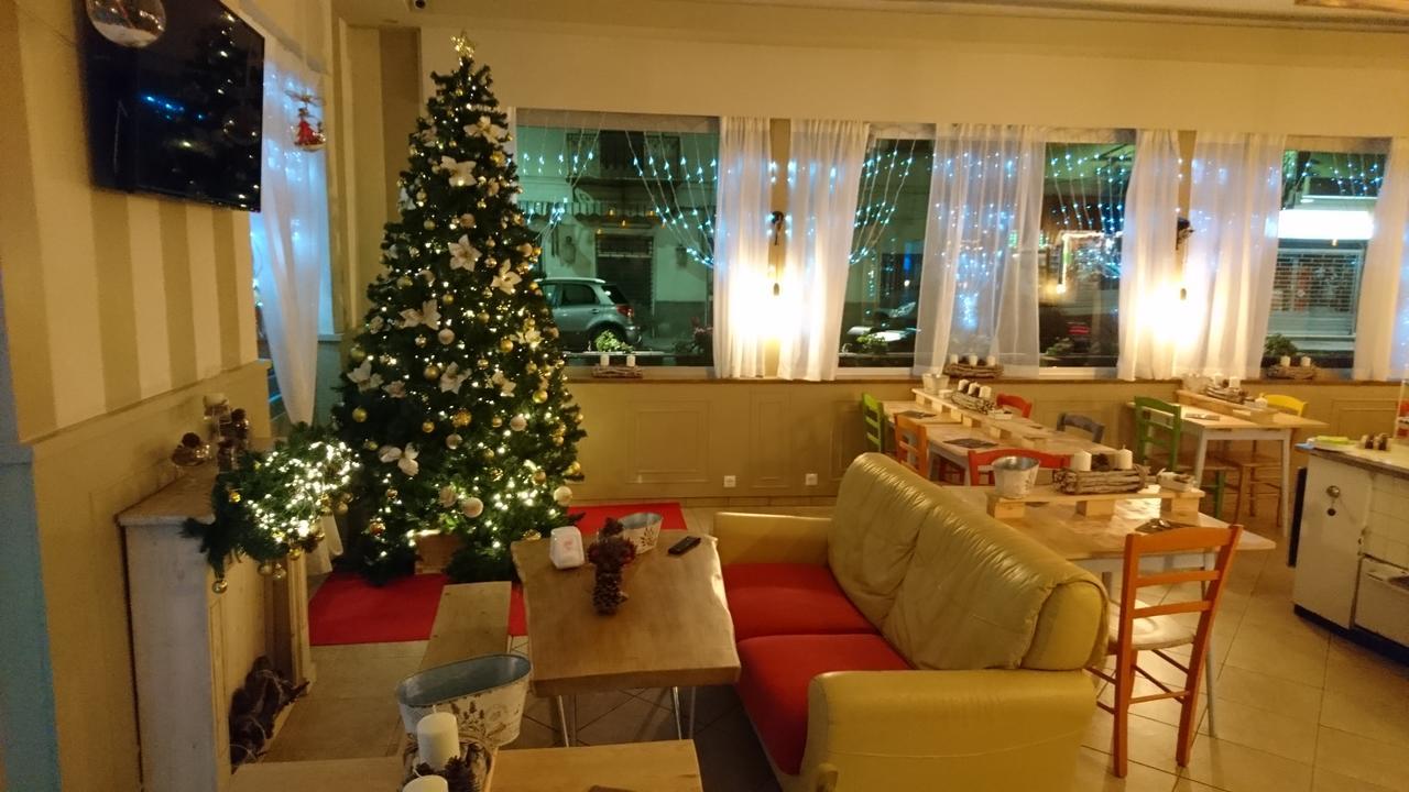 Hotel Raphael Бордигера Экстерьер фото