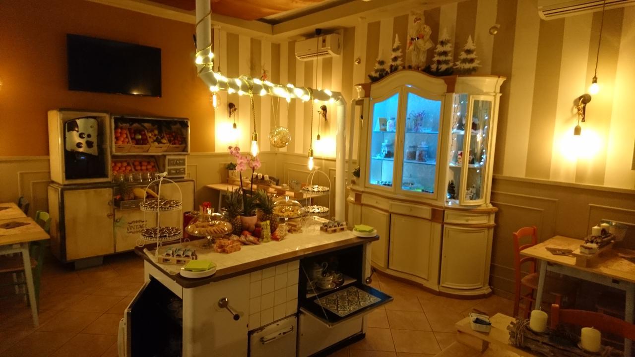 Hotel Raphael Бордигера Экстерьер фото